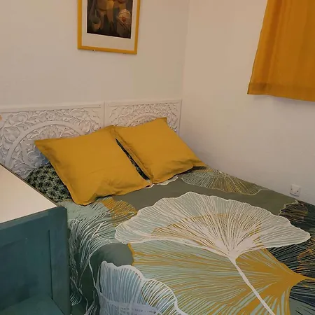Pavillon 3 Pieces Avec Piscine, Terrasse Et Barbecue, A 600m De La ! - Fr-1-701-82 بيت للعطل